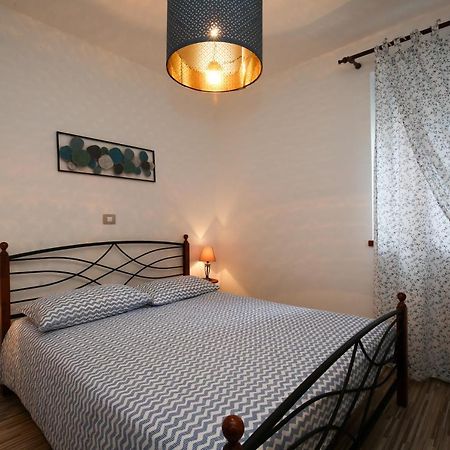 Apartments Fiora Premantura Ngoại thất bức ảnh