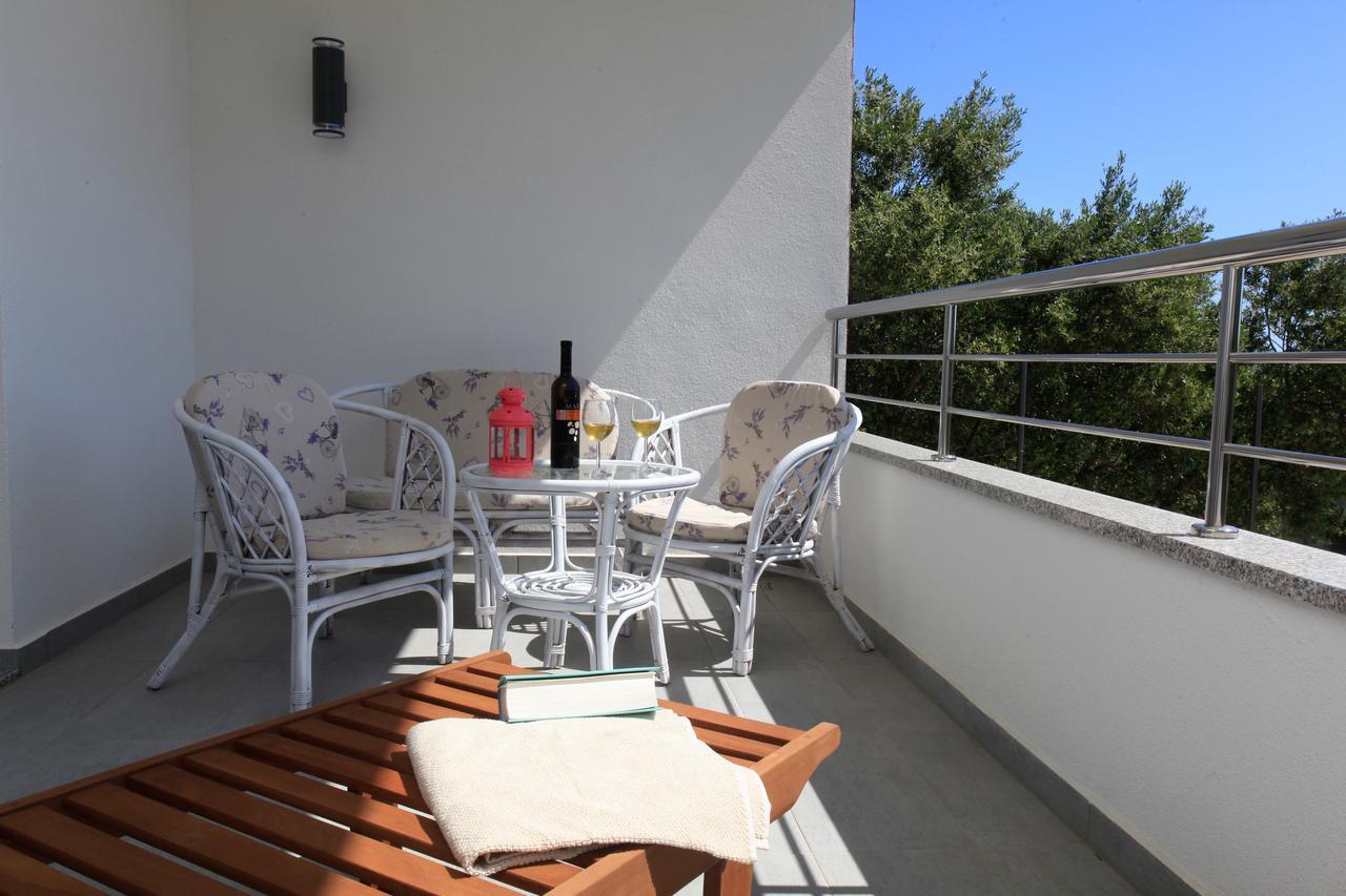Apartments Fiora Premantura Ngoại thất bức ảnh